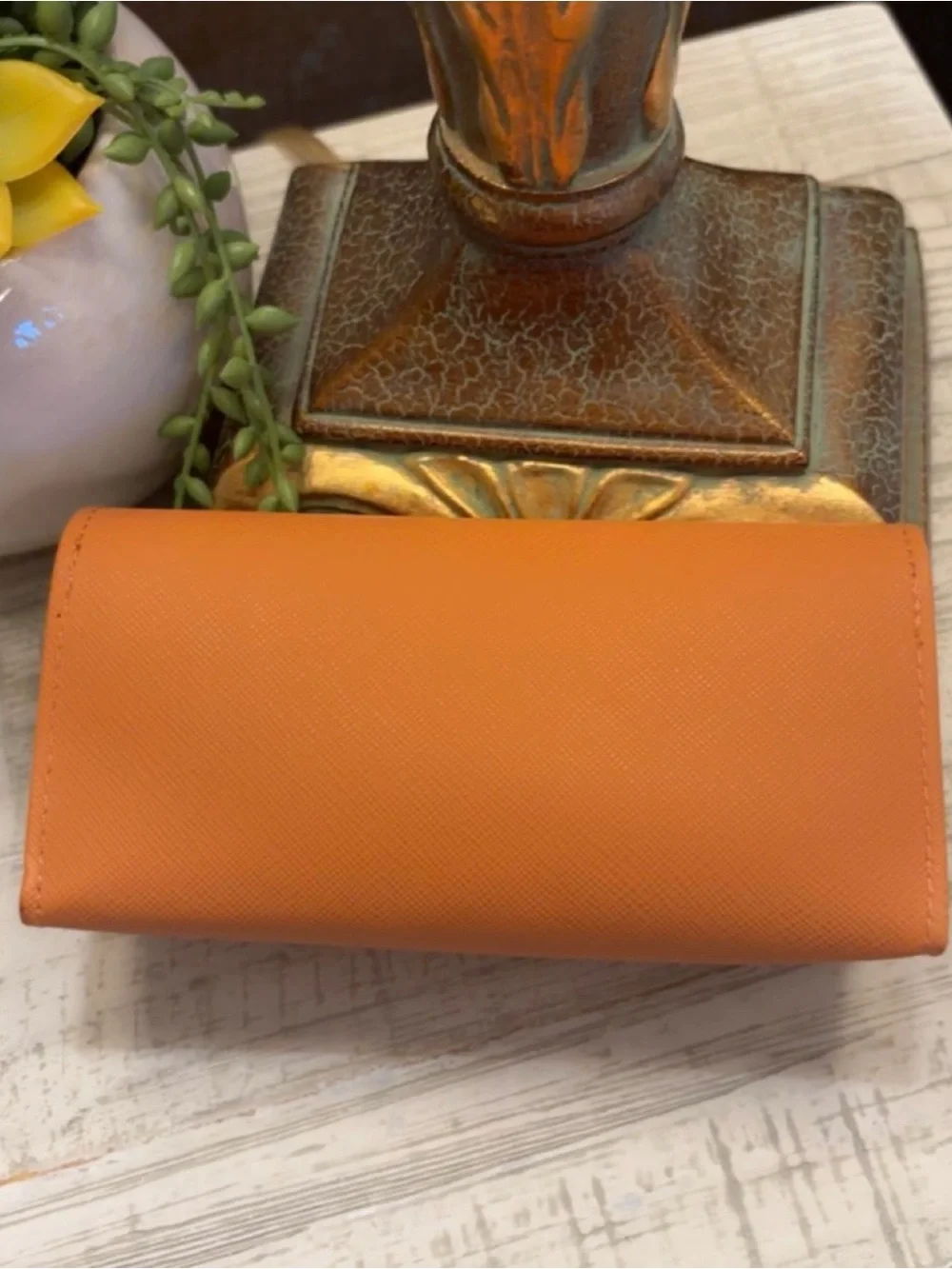 NWOT ~ Tory Burch Orange Leather  Sunglass Case with Logo Medallion